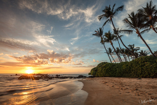 Image of a sunset at the beach 